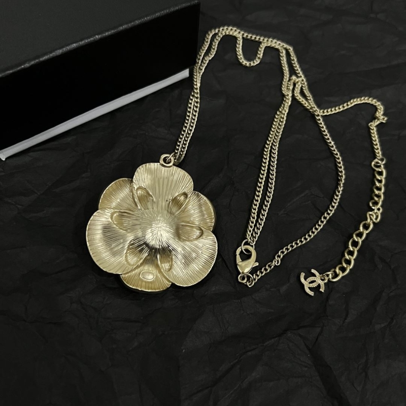 Ch**el necklaces